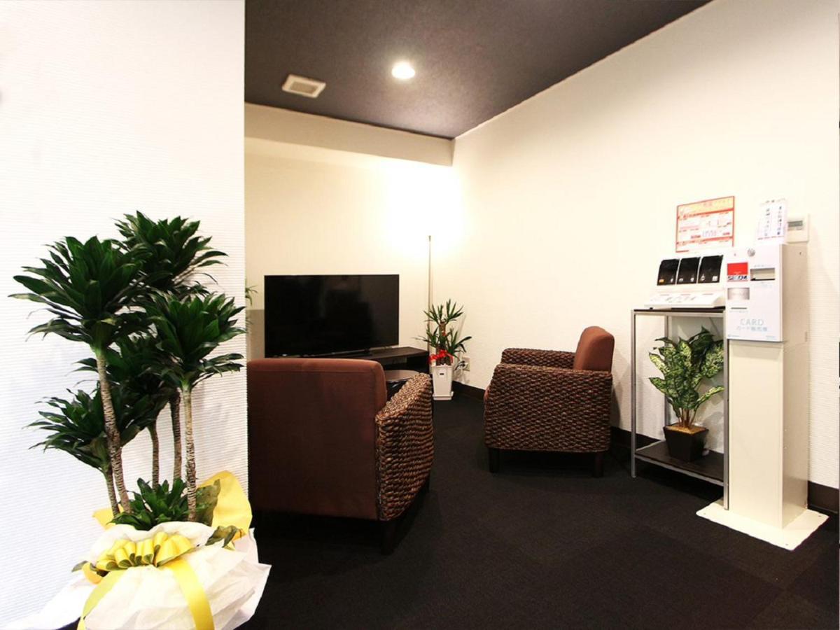 Hotel Livemax KitaFuchū Exteriör bild