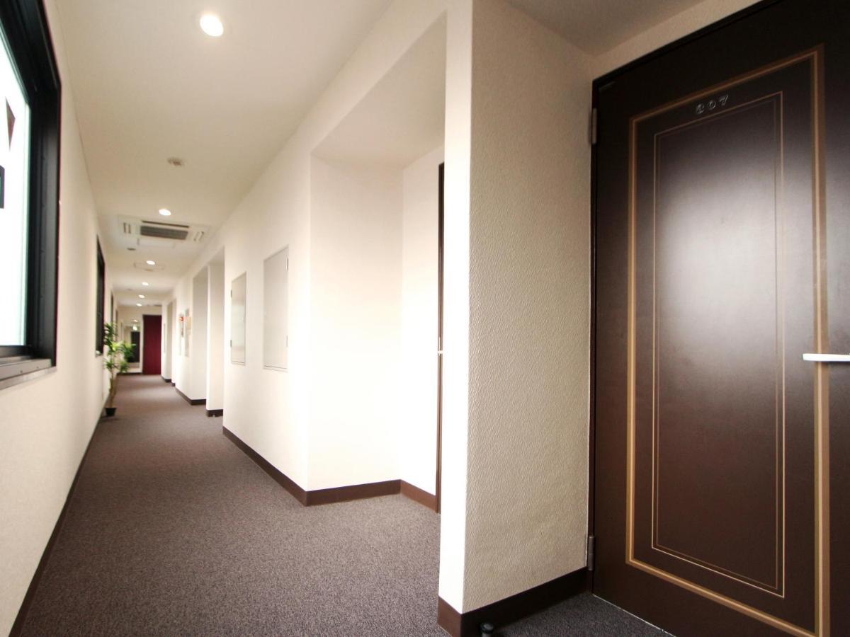 Hotel Livemax KitaFuchū Exteriör bild