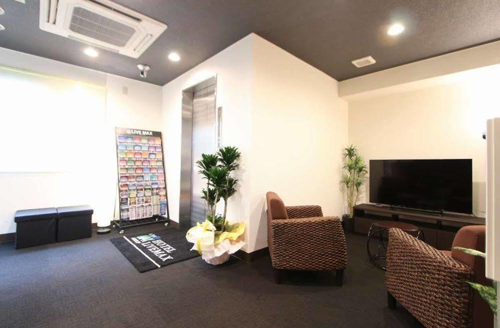 Hotel Livemax KitaFuchū Exteriör bild
